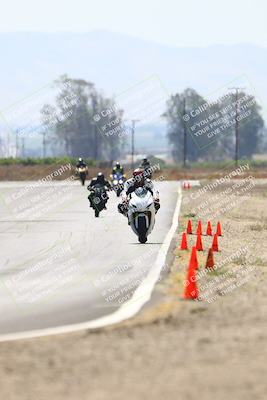 media/Jun-07-2025-TrackDaz (Sat) [[4413525952]]/C Group/240pm (Turn 9)/